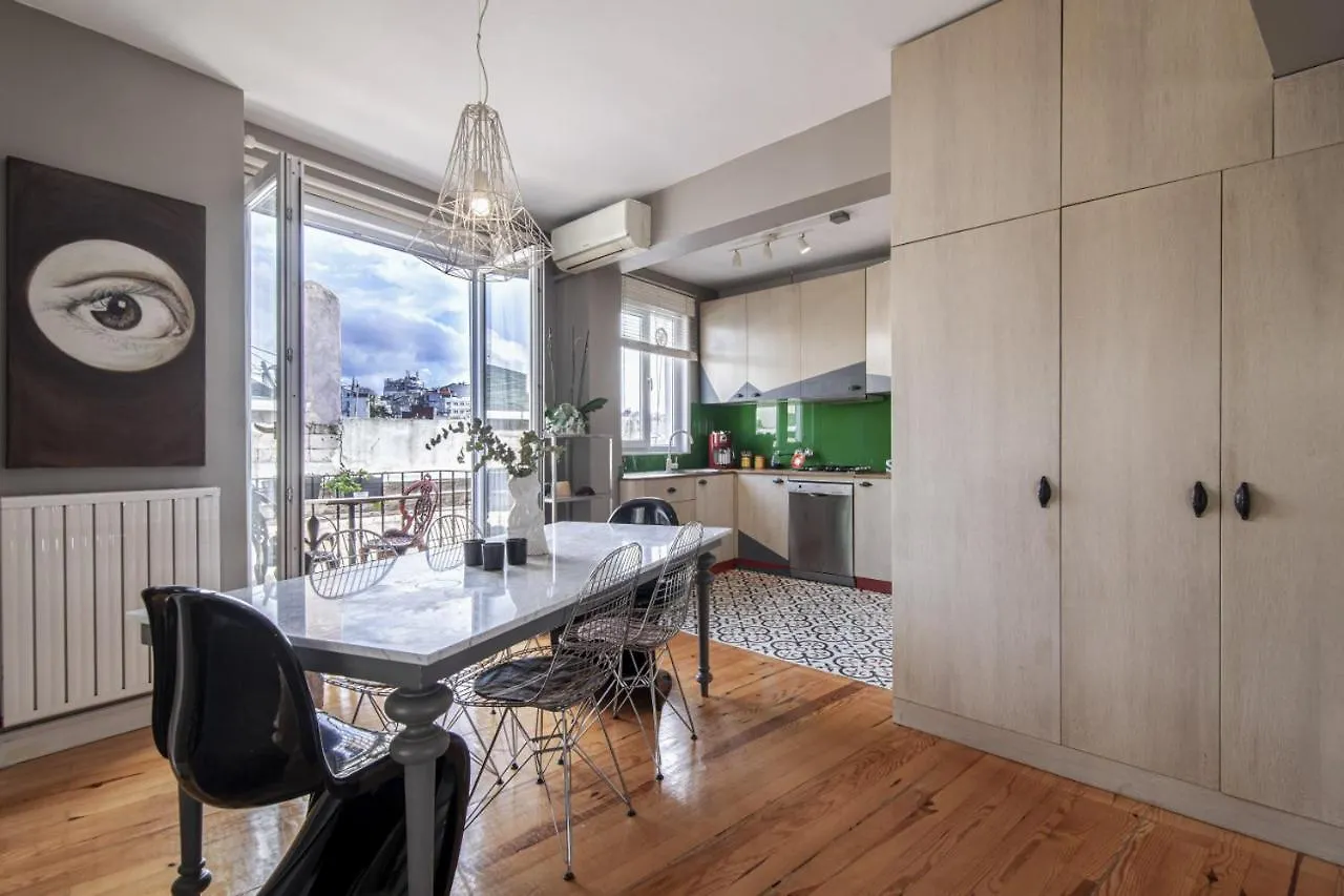 Modern Apartment With Stylish Interior In Beyoglu Istanbul